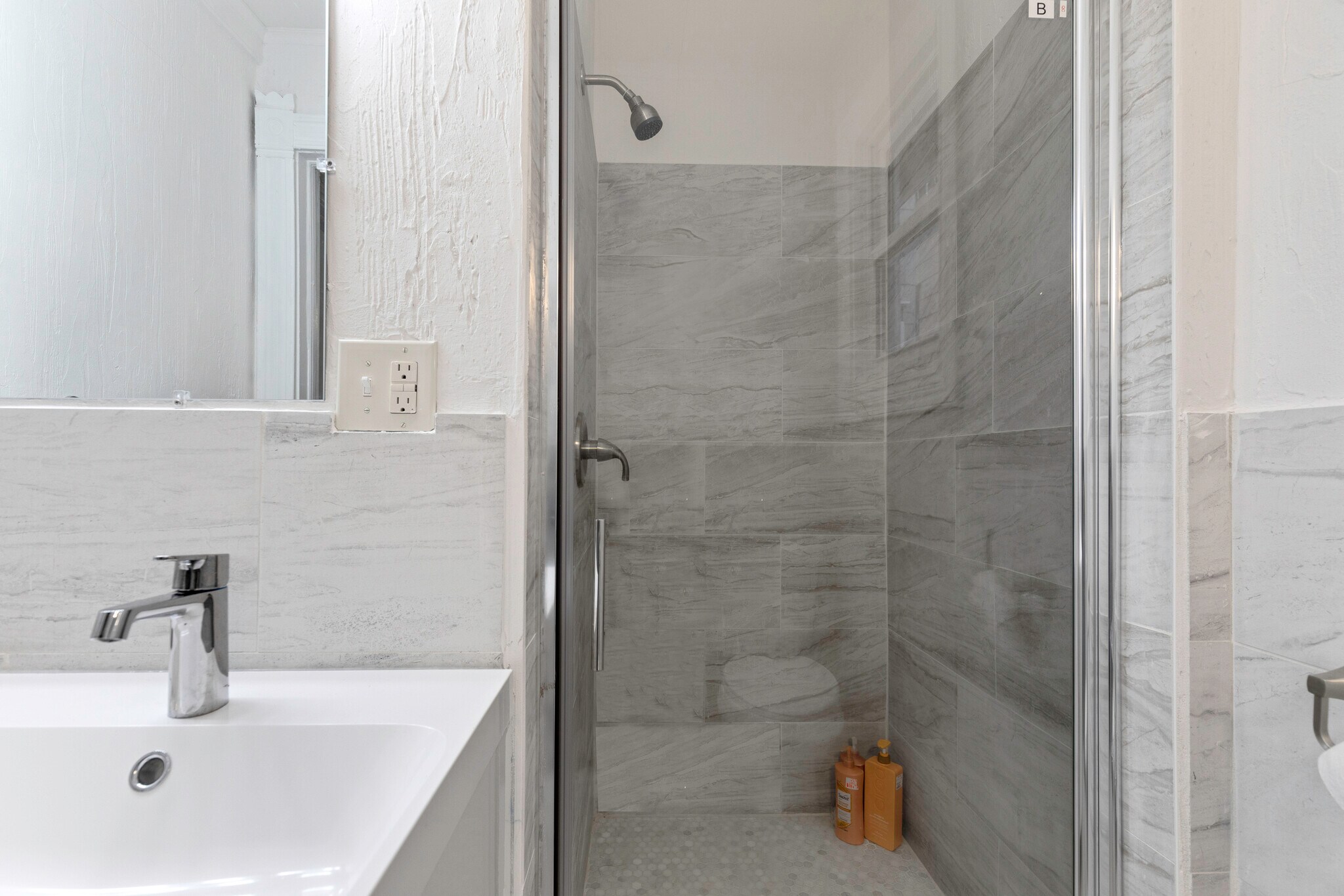 Building Photo - 127 Ashworth Pl