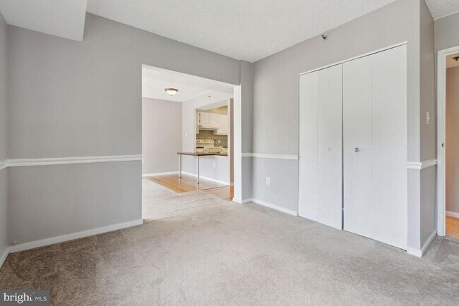 Building Photo - 2921 N Leisure World Blvd
