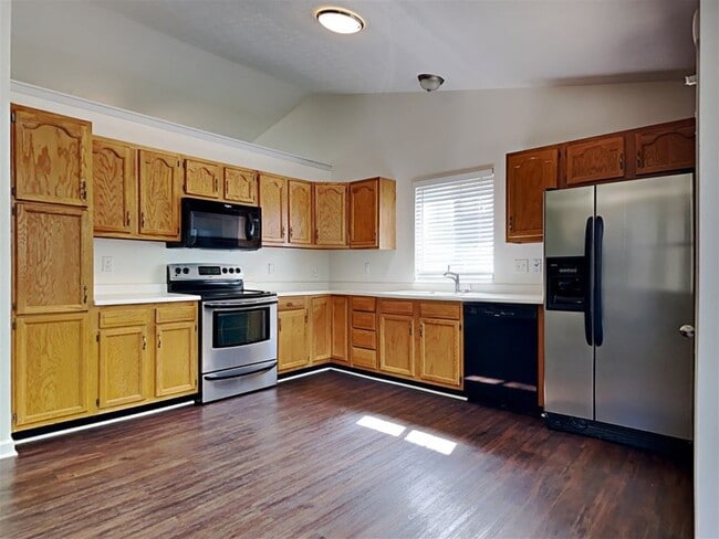 Building Photo - 4637 Bluejay Ct
