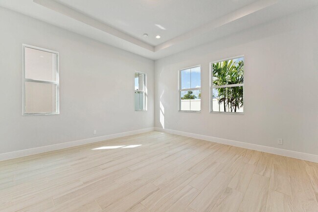Building Photo - 12680 Nautilus Cir