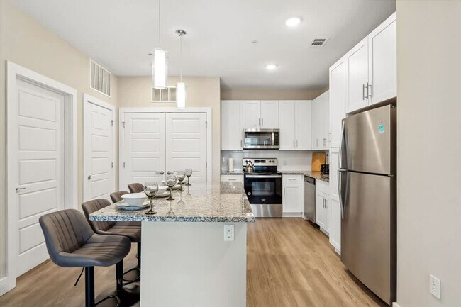Building Photo - 12630 Dream Fls Cir