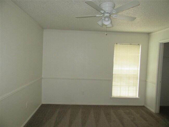 Building Photo - 11311 Audelia Rd