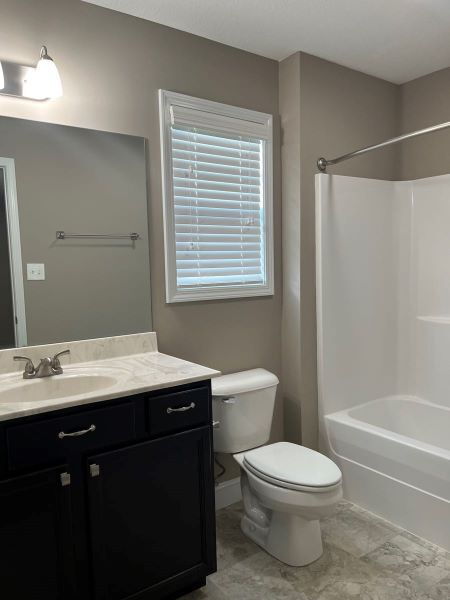 Building Photo - Ely Park Subdivision 3 bdrm/2.5 bath