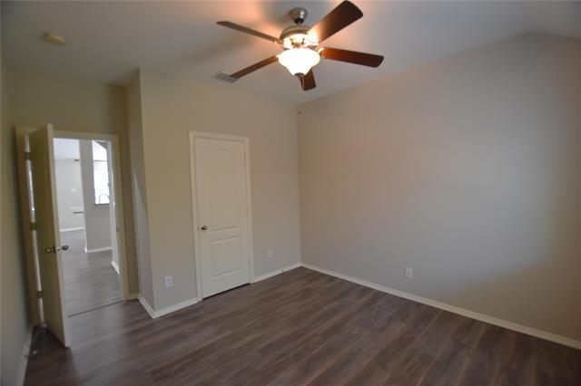 Building Photo - 2757 Cascade Cove Dr