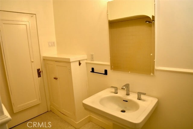 Building Photo - 679 La Mirada Ave