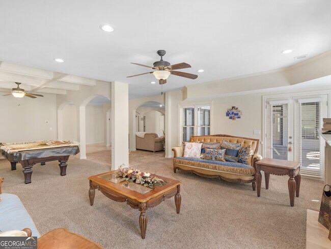 Building Photo - 1695 Whitley Rd