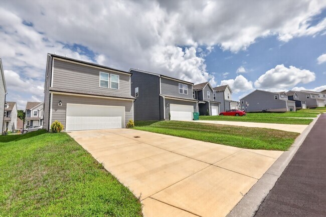 Building Photo - 182 Oasis Dr