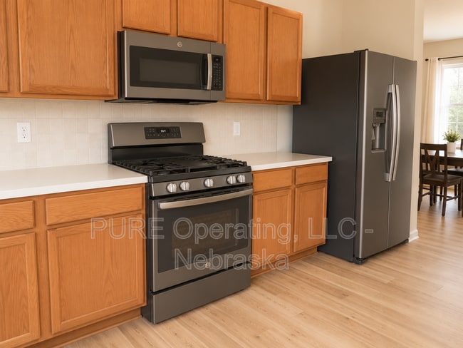 Building Photo - 8464 N 155th St