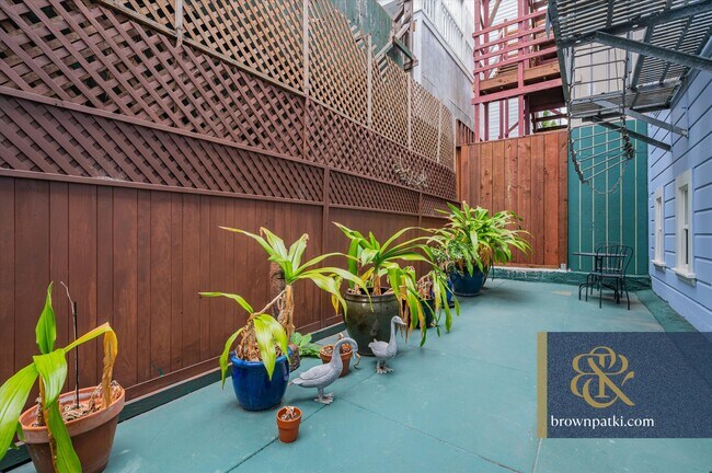 Building Photo - 520 Natoma St