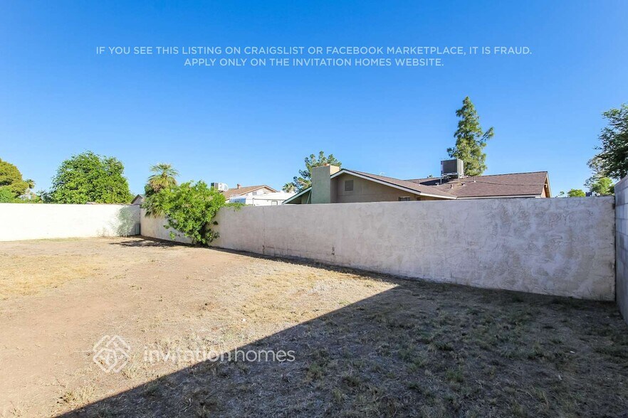 Building Photo - 5419 W Mercer Ln