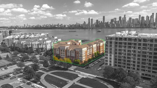 Building Photo - 26 Ave at Port Imperial