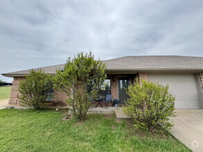 Building Photo - 2 bedroom 1 bath, excellent neighborhood o...