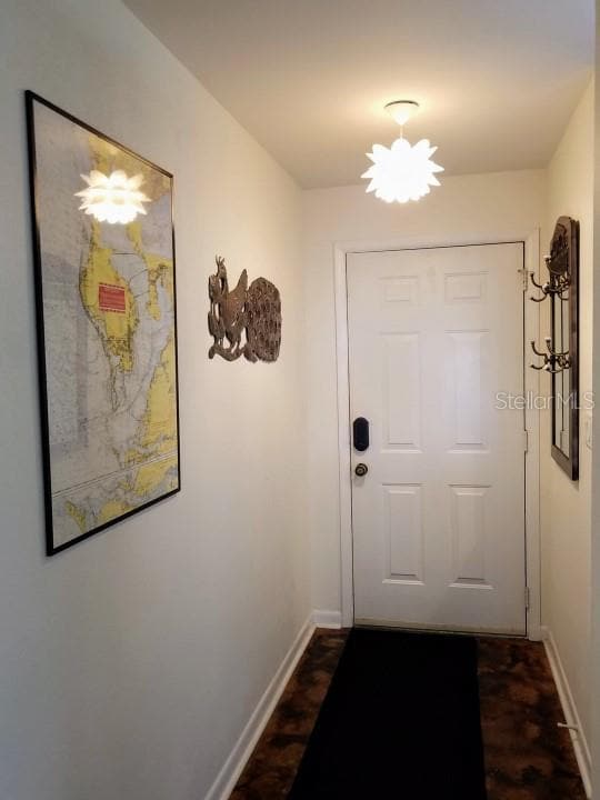 Building Photo - 106 1st St E