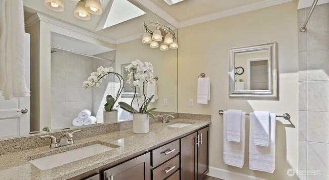 Building Photo - 2322 233rd Ave NE