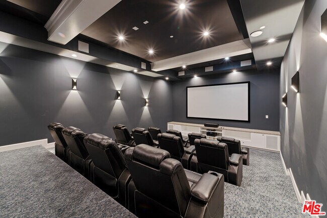 Building Photo - 11631 Poema Pl