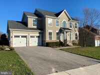 Building Photo - 301 Wagon Wheel Ln