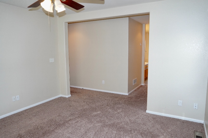 Building Photo - 2243 Sierra Park Dr