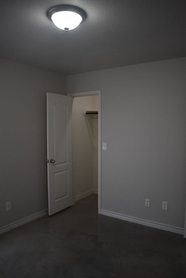 Building Photo - 1813 Ute Trail