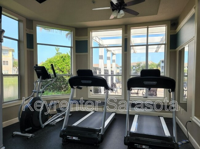 Building Photo - 4802 51st St W