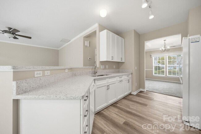 Building Photo - 514 Turning Leaf Way