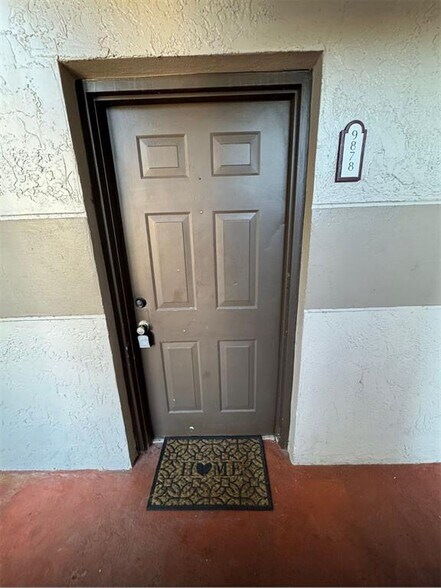 Building Photo - 9878 Nob Hill Ln