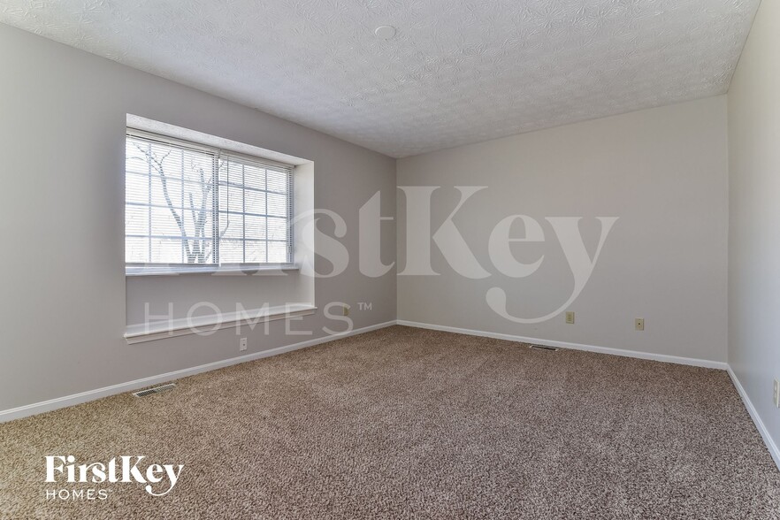 Building Photo - 5844 Timberlake Blvd