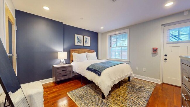 Building Photo - 1 bedroom in Boston MA 02108