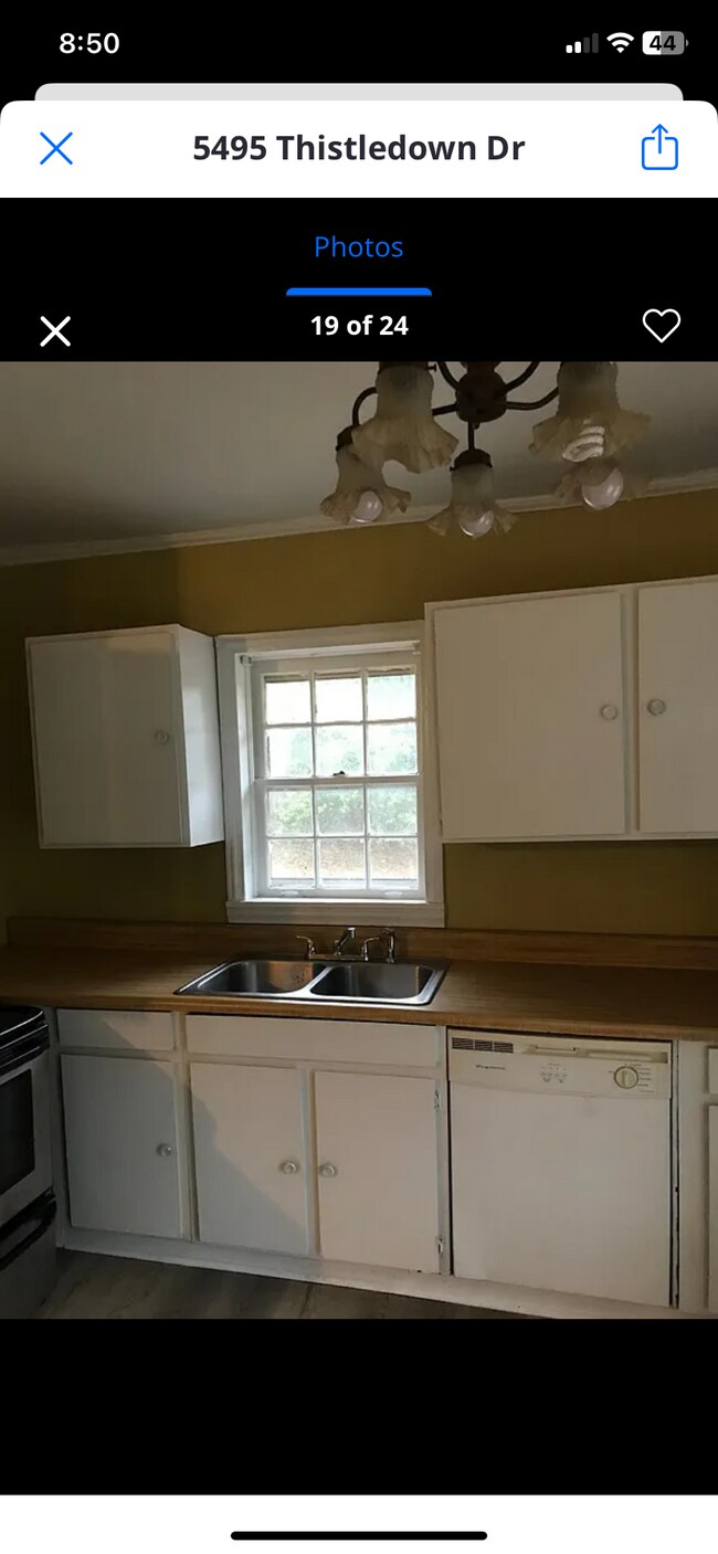 Building Photo - 5495 Thistledown Dr