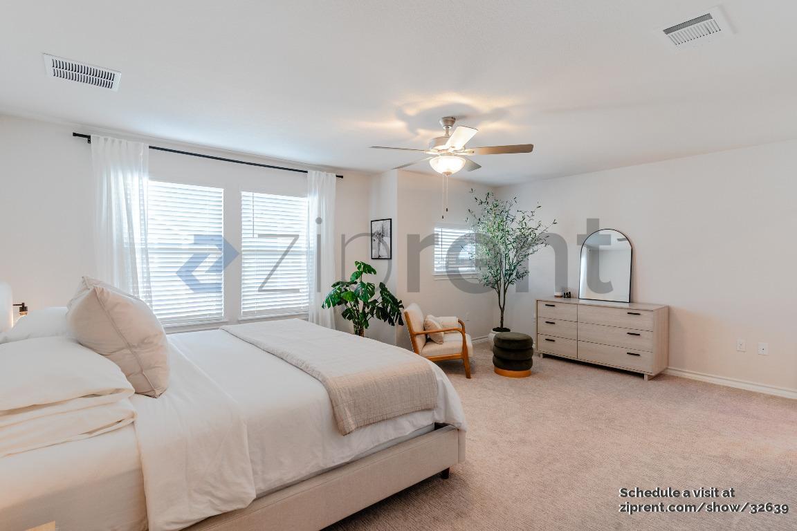 Building Photo - 15705 Singh Dr