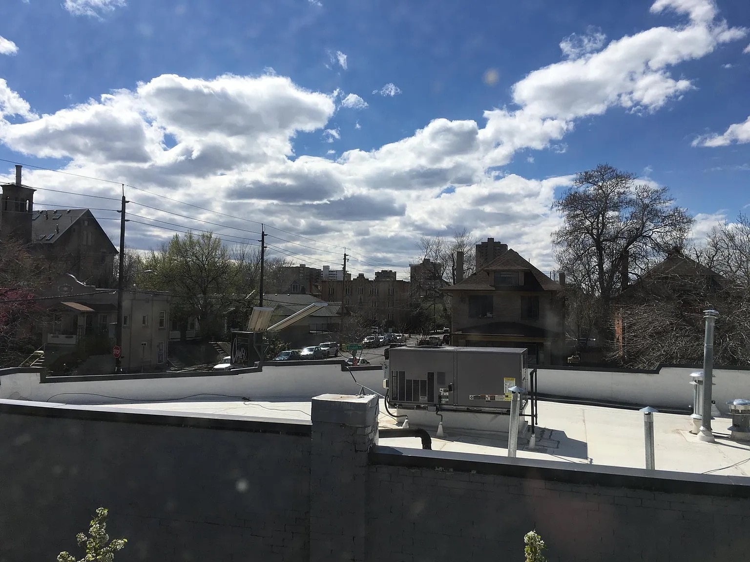 Building Photo - 2615 E 12th Ave