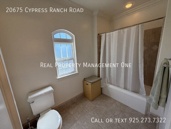 Building Photo - 20675 Cypress Ranch Rd