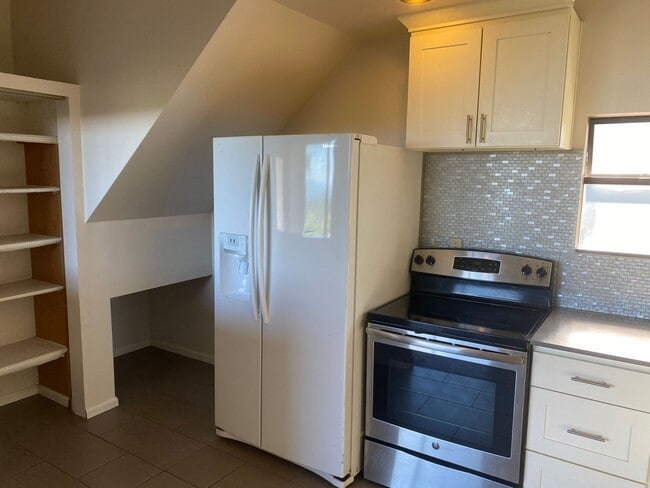 Building Photo - Ward Apartments LLC