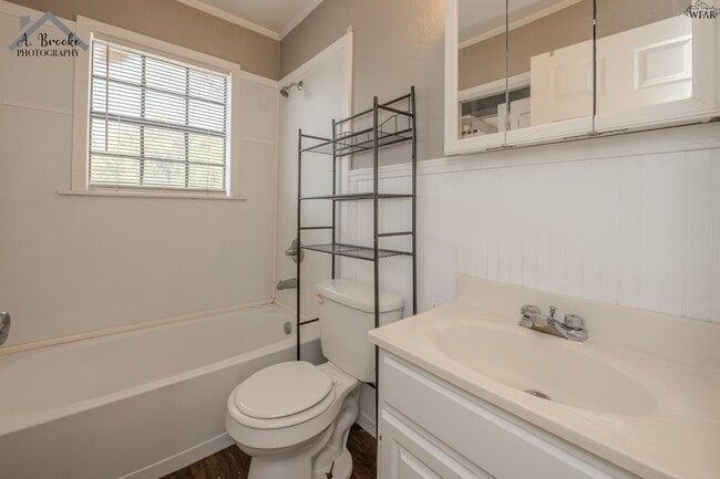 Building Photo - 3206 Grant St