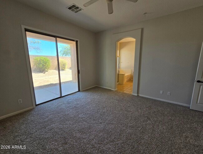 Building Photo - 13426 W Jacobson Dr