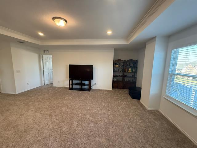 Building Photo - 713 Agarita Way