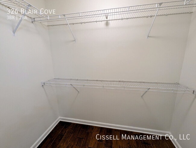 Building Photo - 326 Blair Cove