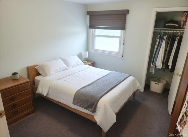 Building Photo - 461 Gibbs Pond Rd