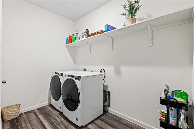 Building Photo - 2305 Frio River Rd