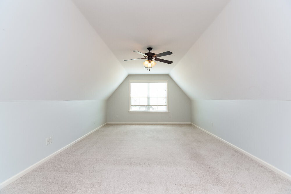 Building Photo - 4675 W Petite Loop