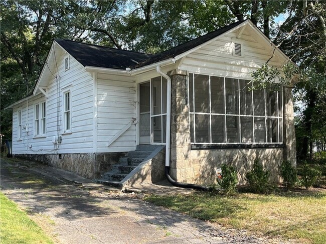 Primary Photo - 1603 Tallulah St NW