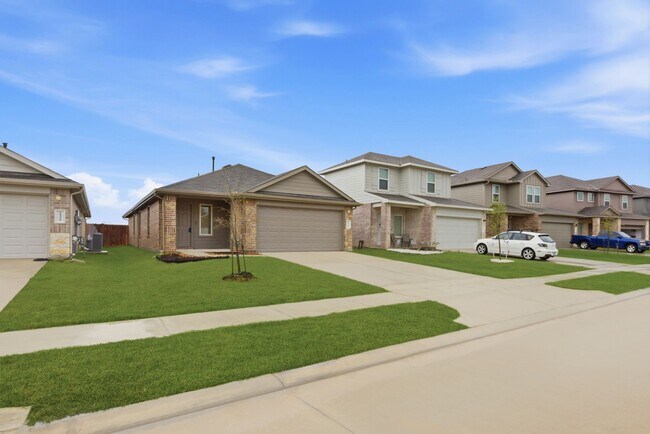 Building Photo - 24343 Saddlestone Green Dr