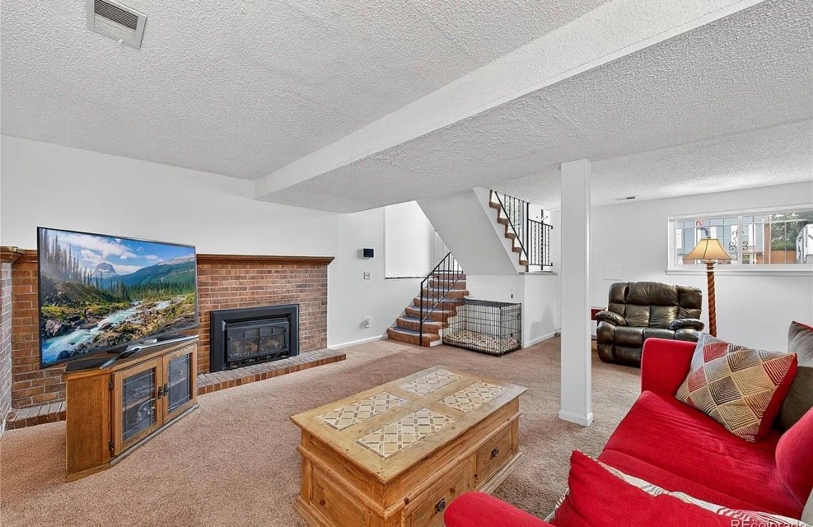 Building Photo - 1847 S Yampa Way