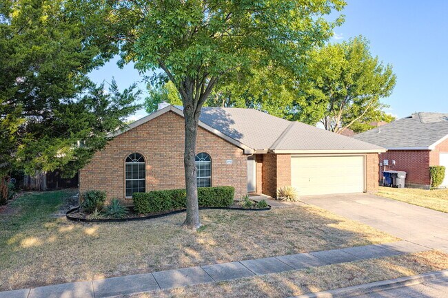 Building Photo - Single Family 3 Bedroom for Rent