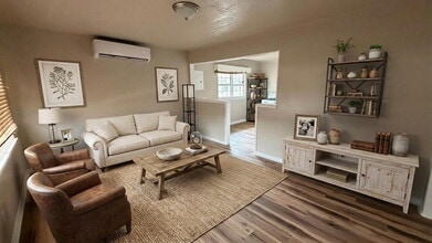 Building Photo - Cozy South OKC Charm: Your Next Sweet Home
