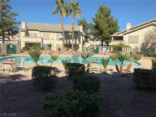 Building Photo - 5710 E Tropicana Ave