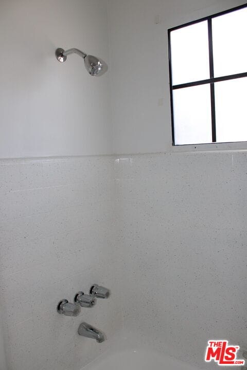 Building Photo - 6340 10th Ave