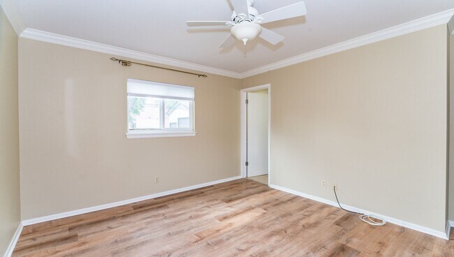 Building Photo - 4146 Longvale Dr