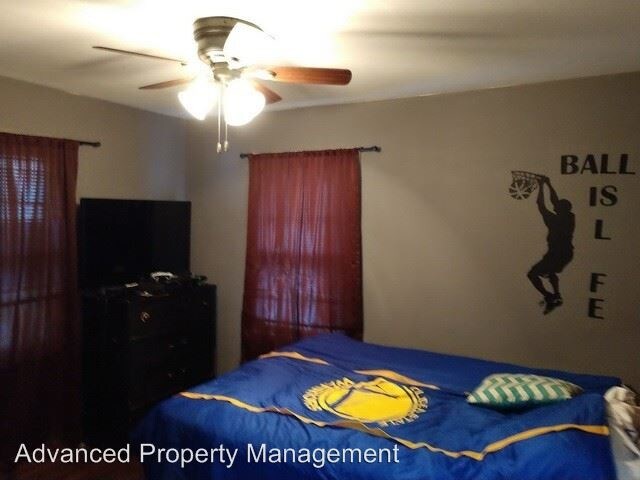 Building Photo - 5 br, 2 bath House - 1944 Hayes Drive