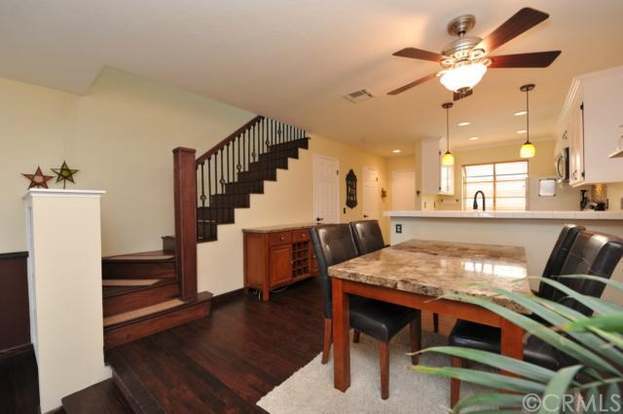 Building Photo - 3 Lakepines-