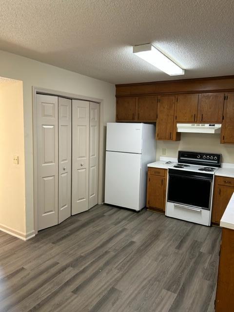 Building Photo - 1960 Coral Way